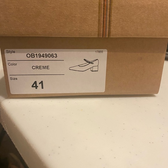 ANTHROPOLOGIE MAEVE MARY JANE BLOCK HEELS - Picture 5 of 7